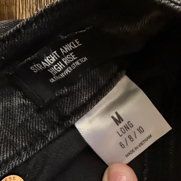 Express Black Straight Ankle High Rise Ultra Hyper Stretch Jeans Medium Long - Picture 3 of 9